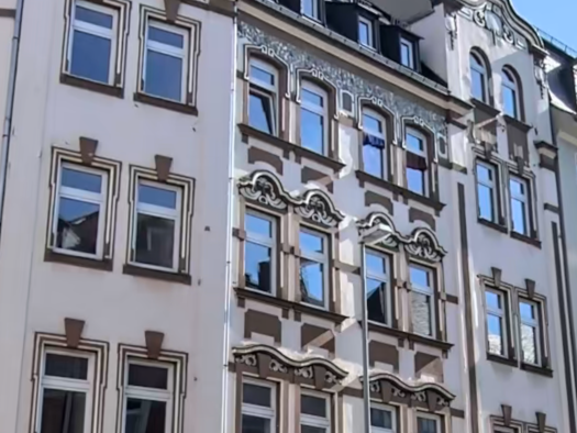 Wohnung zur Miete 405 € 3 Zimmer 90 m² Geschoss 2/3 frei ab sofort Goethestraße 6 Aue 08280