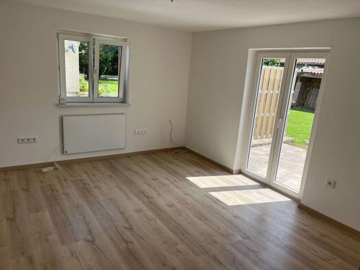 Terrassenwohnung zur Miete 890 € 3 Zimmer 86 m² Geschoss EG/2 frei ab sofort Eisingen 97249