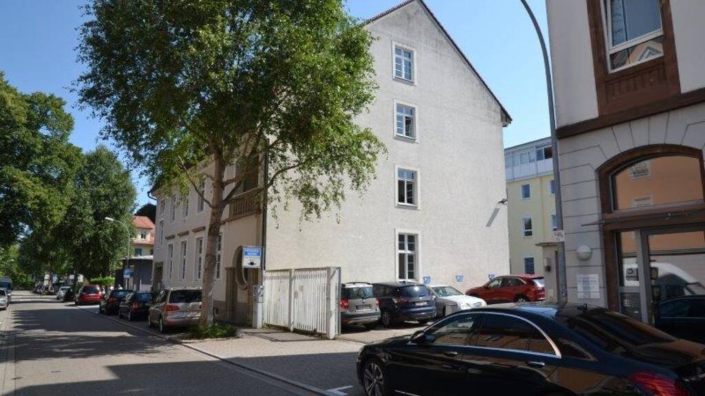 Büro zur Miete 4 Zimmer 180 m² Bürofläche Nordstadt Offenburg 77652