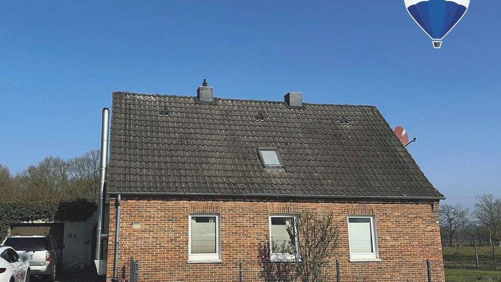 Immobilie in Wardenburg - Einfamilienhaus mit großem Grundstück im ländlichen Wardenburg - Bild 0