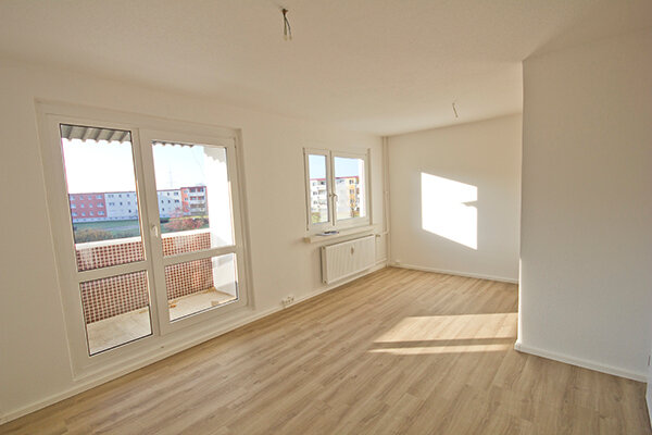 Wohnung zur Miete 385 € 3 Zimmer 56,5 m²<br/>Wohnfläche 2.<br/>Geschoss Dresdener Str. 5 Silberhöhe Halle (Saale) 06132