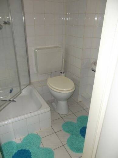 Property thumbnail 6