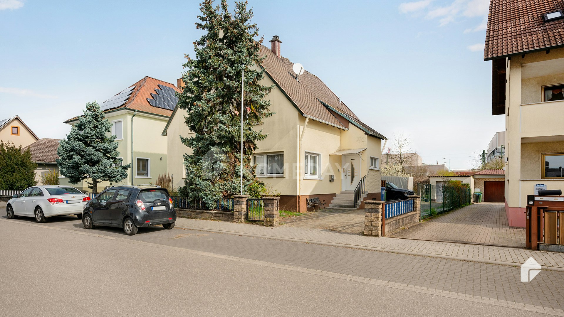 Mehrfamilienhaus zum Kauf 630.000 € 7 Zimmer 186 m²<br/>Wohnfläche 914 m²<br/>Grundstück ab sofort<br/>Verfügbarkeit Graben Graben-Neudorf 76676