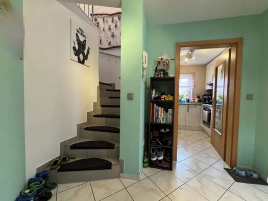 Maisonette zum Kauf provisionsfrei 305.000 € 3,5 Zimmer 91 m² Geschoss 1/3 Hinterdorfstraße 11 Hessigheim 74394