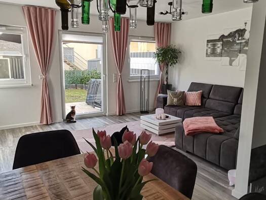 Haus zum Kauf provisionsfrei 249.000 € 4 Zimmer 98 m² Naumburg Naumburg (Saale) 06618