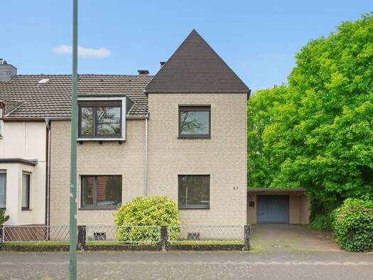 Einfamilienhaus zum Kauf 695.000 € 5 Zimmer 120 m² 928 m² Grundstück Düsseldorf / Lohausen 40474