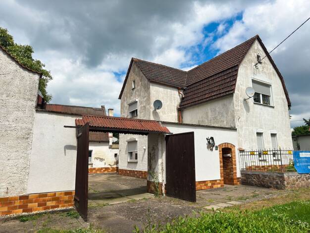 Bauernhaus zum Kauf 149.000 € 5 Zimmer 155 m² 991 m² Grundstück Friedrichsschwerz Wettin-Löbejün 06193