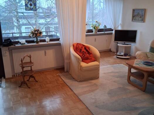 Wohnung zur Miete 850 € 2 Zimmer 75 m² Geschoss 1/2 frei ab 01.09.2026 Grüner Baum Bayreuth 95445