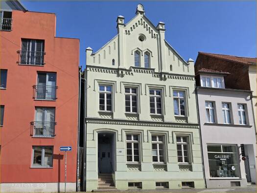 Wohnung zur Miete 629 € 2 Zimmer 74 m² 1. Geschoss frei ab 01.10.2026 Hageböcker Str. 102 Güstrow Güstrow 18273