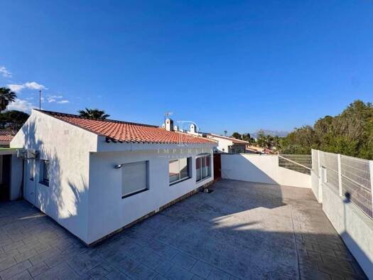 Reihenhaus zum Kauf 345.000 € 3 Zimmer 114 m² 450 m² Grundstück la Nucia 03530