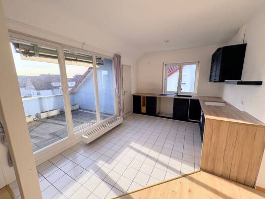 Wohnung zur Miete 990 € 3,5 Zimmer 86,4 m² 2. Geschoss Mingolsheim Bad Schönborn 76669