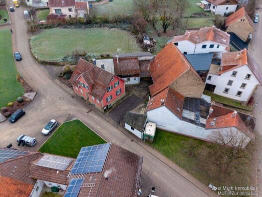 Einfamilienhaus zum Kauf 398.000 € 7 Zimmer 142 m² 1.213 m² Grundstück Herrenäcker 2 Rohrbach Eppingen 75031