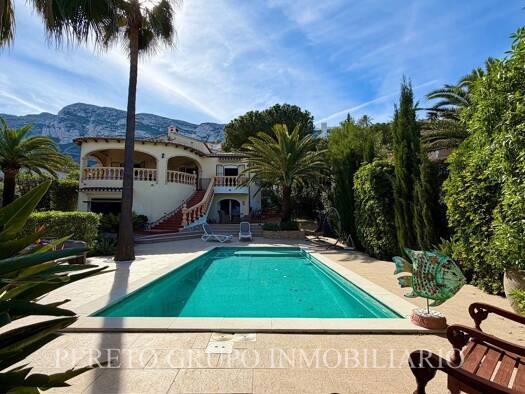 Haus zum Kauf 795.000 € 212 m² 1.104 m² Grundstück Dénia 03700