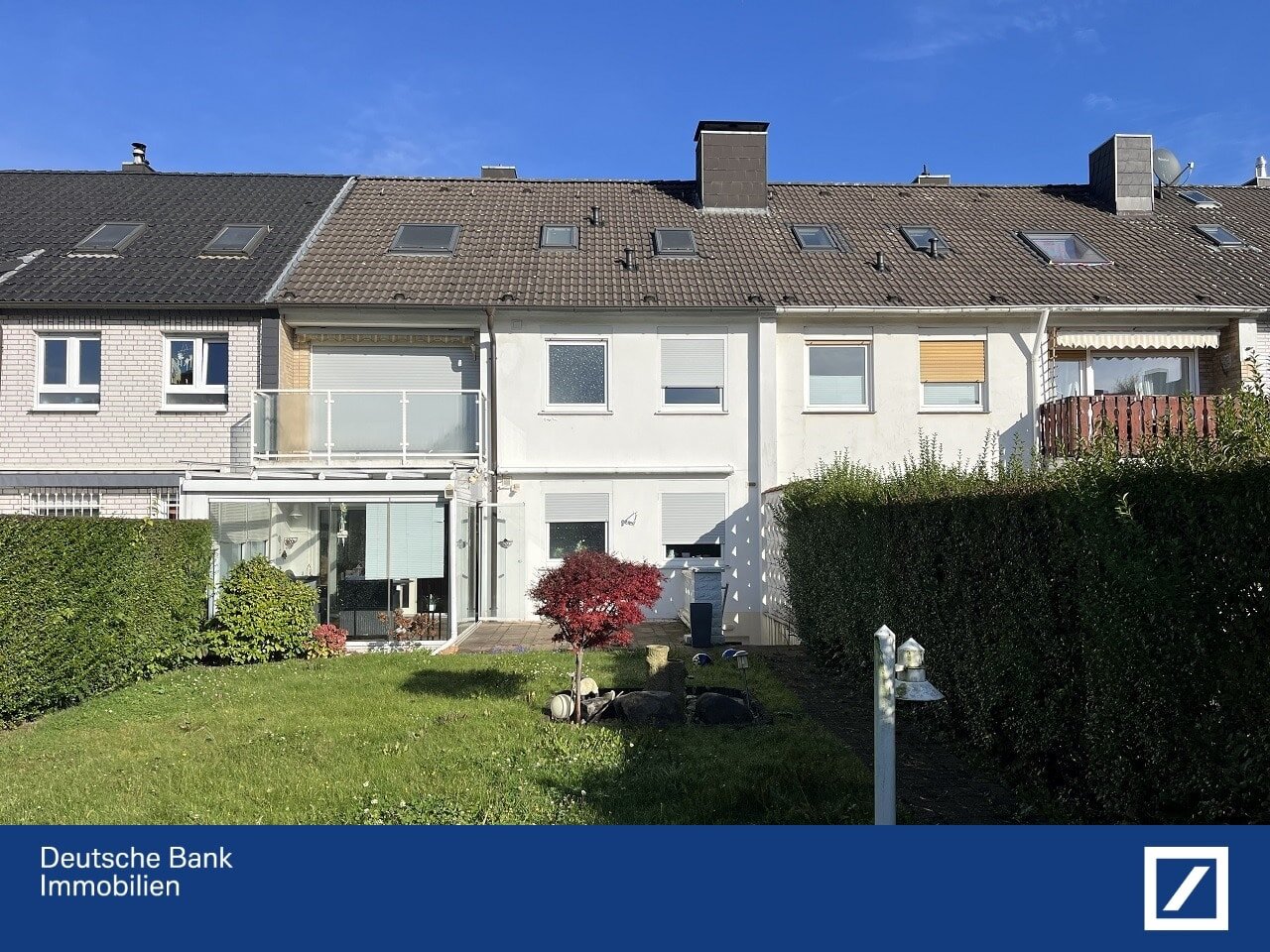 Mehrfamilienhaus zum Kauf 395.000 € 7 Zimmer 168 m²<br/>Wohnfläche 321 m²<br/>Grundstück Buchholz Duisburg 47249