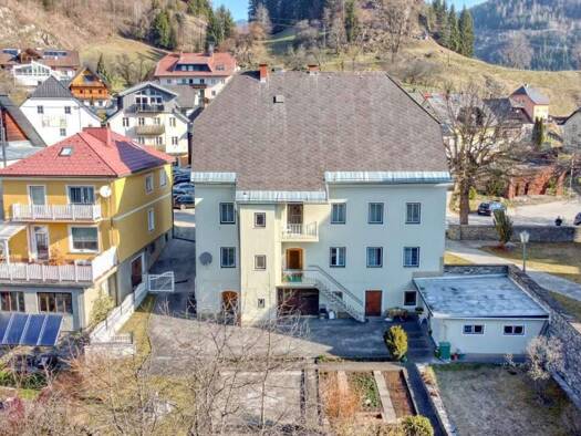 Mehrfamilienhaus zum Kauf 285.000 € 9 Zimmer 300 m² 2.014 m² Grundstück Metnitz 9363