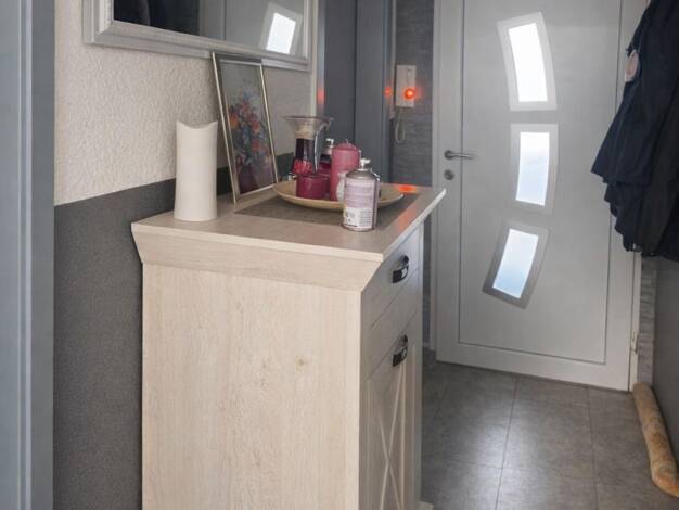 Einfamilienhaus zum Kauf 300.000 € 9 Zimmer 210 m² 300 m² Grundstück Seebohmstraße 86 Burbach Saarbrücken 66115