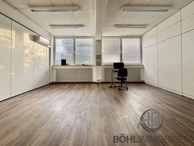 Bürofläche zur Miete 240 € 1 Zimmer 32 m² Bürofläche Alexanderstraße 59 - 61 West Remscheid 42857