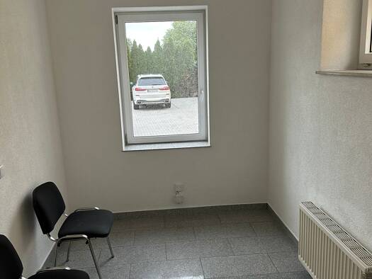 Bürofläche zur Miete 750 € 2,5 Zimmer 56 m² Bürofläche Böhlen Böhlen 04564