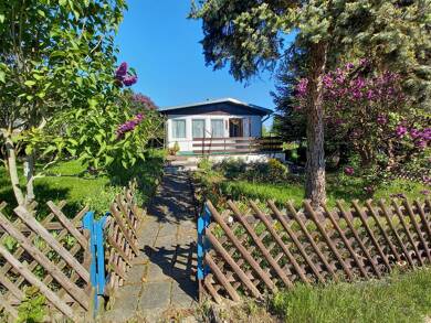 Haus zum Kauf 2 Zimmer 34 m² 469 m² Grundstück Erfurt 99099