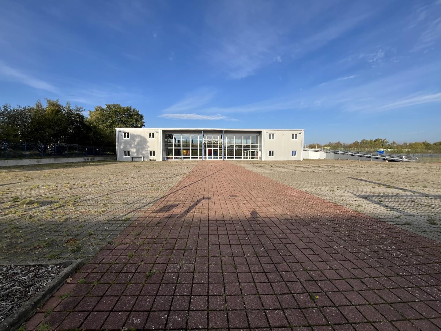 Lagerhalle zur Miete 25.000 € 1.551 m²<br/>Lagerfläche ab 1.551 m²<br/>Teilbarkeit Siek Siek 22962