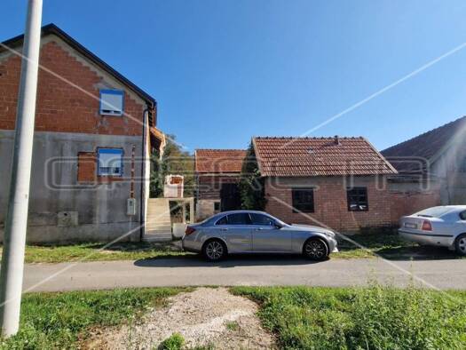 Haus zum Kauf 99.000 € 1 Zimmer 340 m² Brinje