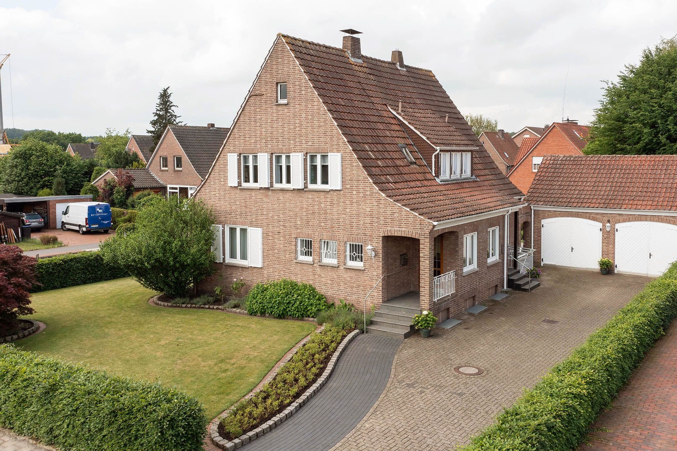 Einfamilienhaus zum Kauf 329.000 € 6 Zimmer 172 m²<br/>Wohnfläche 966 m²<br/>Grundstück ab sofort<br/>Verfügbarkeit Südstrasse 50 Bad Bentheim Bad Bentheim 48455