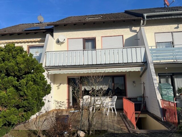 Haus zum Kauf 369.000 € 4 Zimmer 155 m²<br/>Wohnfläche 207 m²<br/>Grundstück ab sofort<br/>Verfügbarkeit Niederrodenbach Rodenbach 63517