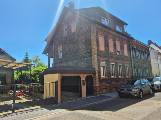 Mehrfamilienhaus zum Kauf 498.000 € 8 Zimmer 211 m² 310 m² Grundstück Großauheim Hanau 63457