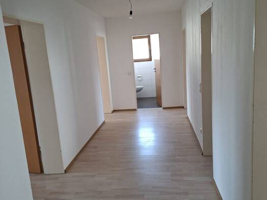 Wohnung zur Miete 1.000 € 3 Zimmer 95 m² Geschoss 1/2 frei ab 01.01.2027 Pentling Pentling 93080