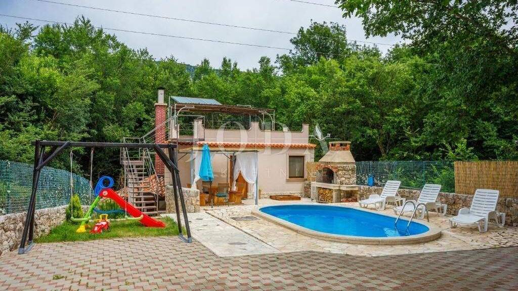 Einfamilienhaus zum Kauf 275.000 € 5 Zimmer 247 m² Grundstück Vinodolska Opcina 51250