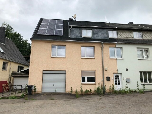 Mehrfamilienhaus zum Kauf provisionsfrei 25.000 € 6 Zimmer 108 m²<br/>Wohnfläche 504 m²<br/>Grundstück Hauptstr. 13e Hartmannsdorf Hartmannsdorf-Reichenau 01762