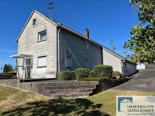 Einfamilienhaus zum Kauf 130.000 € 3 Zimmer 100 m² 1.210 m² Grundstück Hüttenhofen Mammelzen 57636