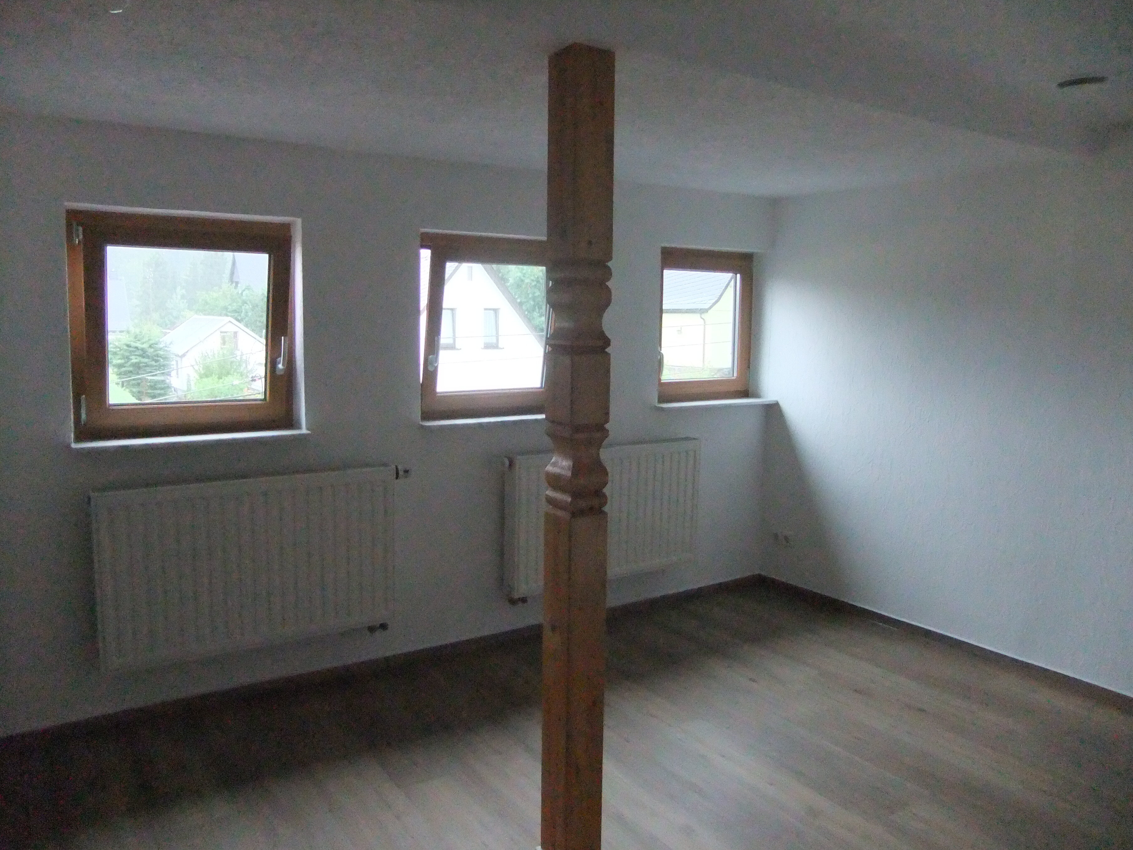 Wohnung zur Miete 305 € 3 Zimmer 50,7 m²<br/>Wohnfläche ab sofort<br/>Verfügbarkeit Rodewisch Rodewisch 08228