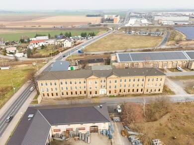 Haus zur Versteigerung 160.000 € 3.000 m² 3.614 m² Grundstück Remonteplatz 5 Großenhain Großenhain 01558
