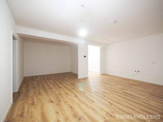 Wohnung zur Miete 550 € 1 Zimmer 47 m² St Johann Saarbrücken 66111