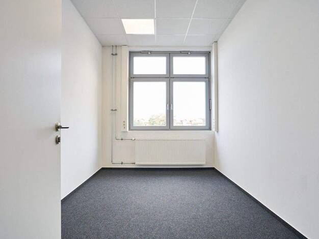 Bürofläche zur Miete 379 € 14,4 m² Bürofläche Carl-Reuther-Straße 1 Waldhof Mannheim 68305