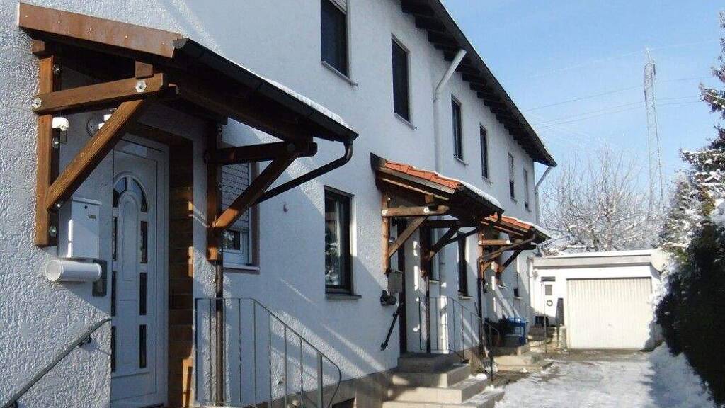 Reihenmittelhaus zum Kauf 320.000 € 4 Zimmer 114 m² 247 m² Grundstück Ampfing 84539