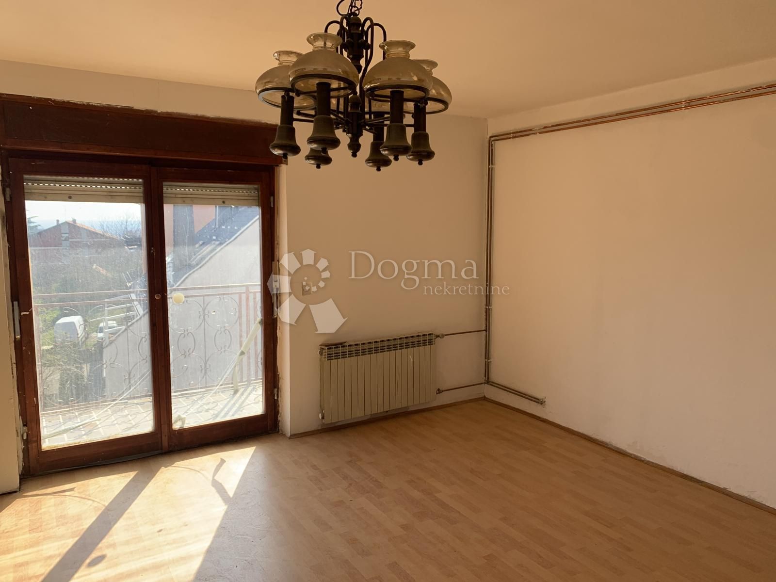 Haus zum Kauf 490.000 € 6 Zimmer 380 m²<br/>Wohnfläche 1.255 m²<br/>Grundstück Mikulici 10000