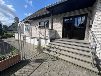 Mehrfamilienhaus zum Kauf 445.500 € 6 Zimmer 191 m² 888 m² Grundstück Bökenförde Lippstadt 59558