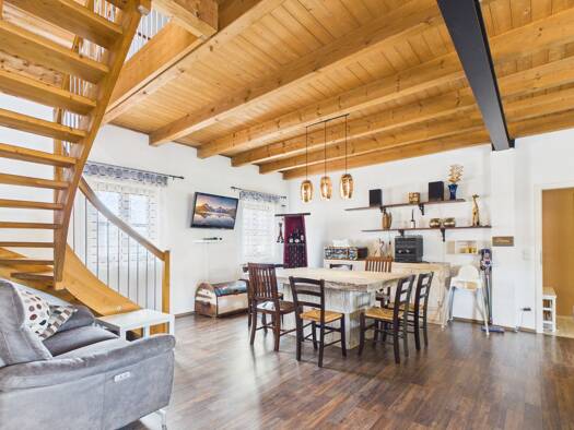 Haus zum Kauf 690.000 € 6 Zimmer 262 m² 980 m² Grundstück Mühlstetten Röttenbach 91187