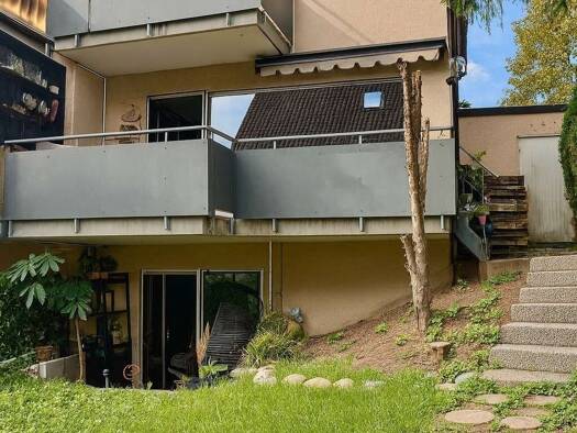 Doppelhaushälfte zum Kauf 550.000 € 6,5 Zimmer 145 m² 213 m² Grundstück Stammheim Stuttgart 70439