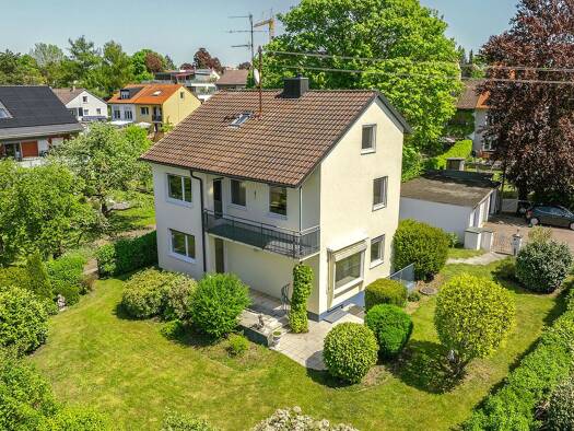 Einfamilienhaus zum Kauf 699.000 € 5 Zimmer 138,1 m² 548 m² Grundstück Göggingen Augsburg 86199