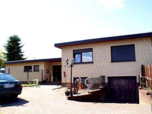 Einfamilienhaus zum Kauf 295.000 € 5 Zimmer 174 m² 1.716 m² Grundstück Neuland Barßel 26676