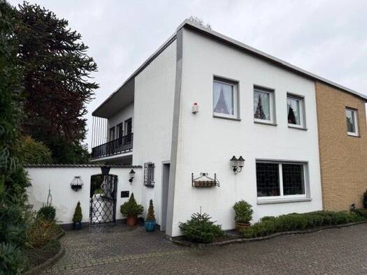 Einfamilienhaus zum Kauf 629.000 € 10 Zimmer 255,7 m² 1.476 m² Grundstück Breyell Nettetal -Lobberich 41334