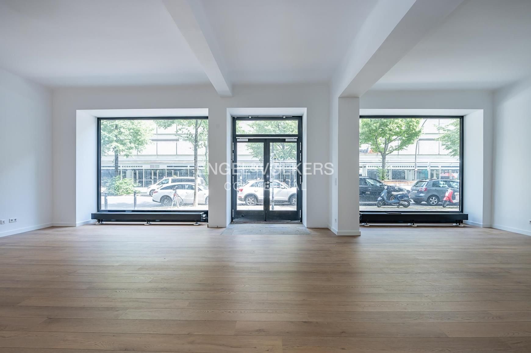 Büro-/Praxisfläche zur Miete 200 m²<br/>Bürofläche ab 200 m²<br/>Teilbarkeit Charlottenburg Berlin 10789