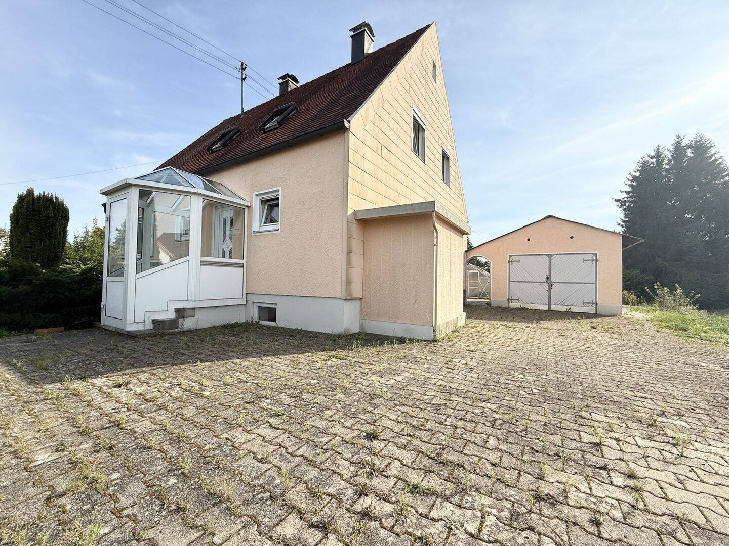 Einfamilienhaus zum Kauf - Ansicht 2
