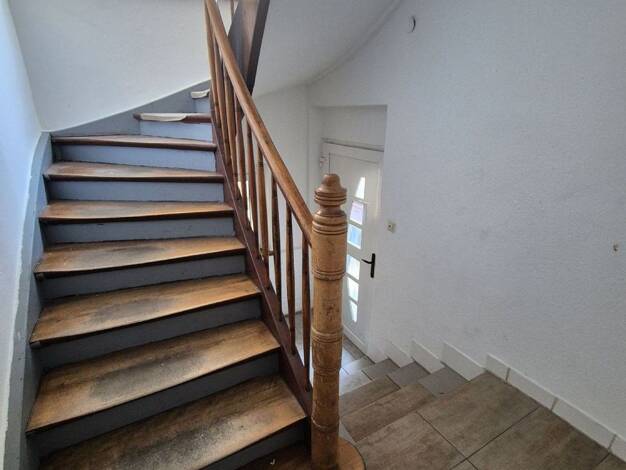 Wohnung zum Kauf 235.000 € 3 Zimmer 85 m² Neckarhalde Esslingen am Neckar 73728
