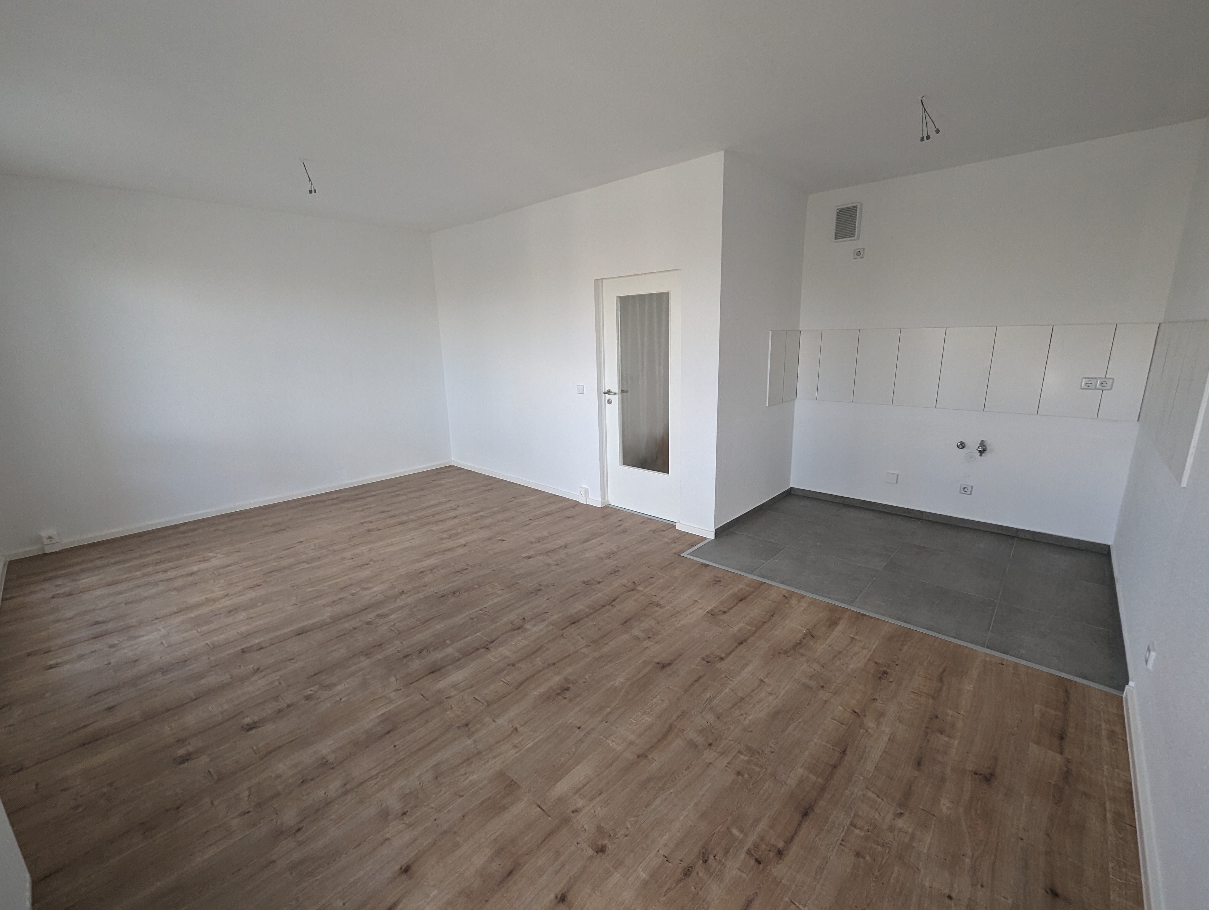 Wohnung zur Miete 420 € 3 Zimmer 60 m²<br/>Wohnfläche 3.<br/>Geschoss Kreuzerstraße 6 Silberhöhe Halle (Saale) 06132