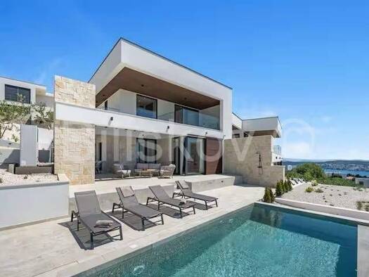 Haus zum Kauf 3 Zimmer 215 m² Trogir