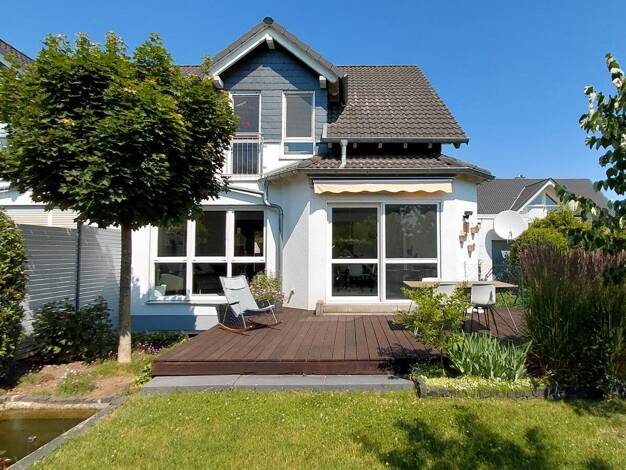 Doppelhaushälfte zum Kauf 559.000 € 6 Zimmer 153,1 m² 330 m² Grundstück Langenselbold 63505